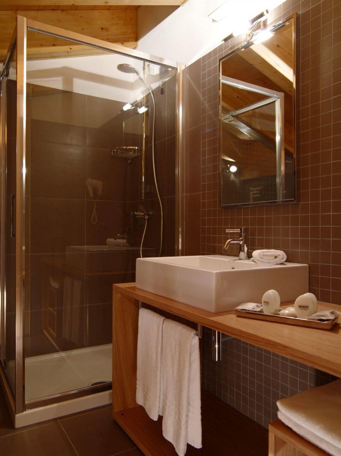 Natura Hotel 4*